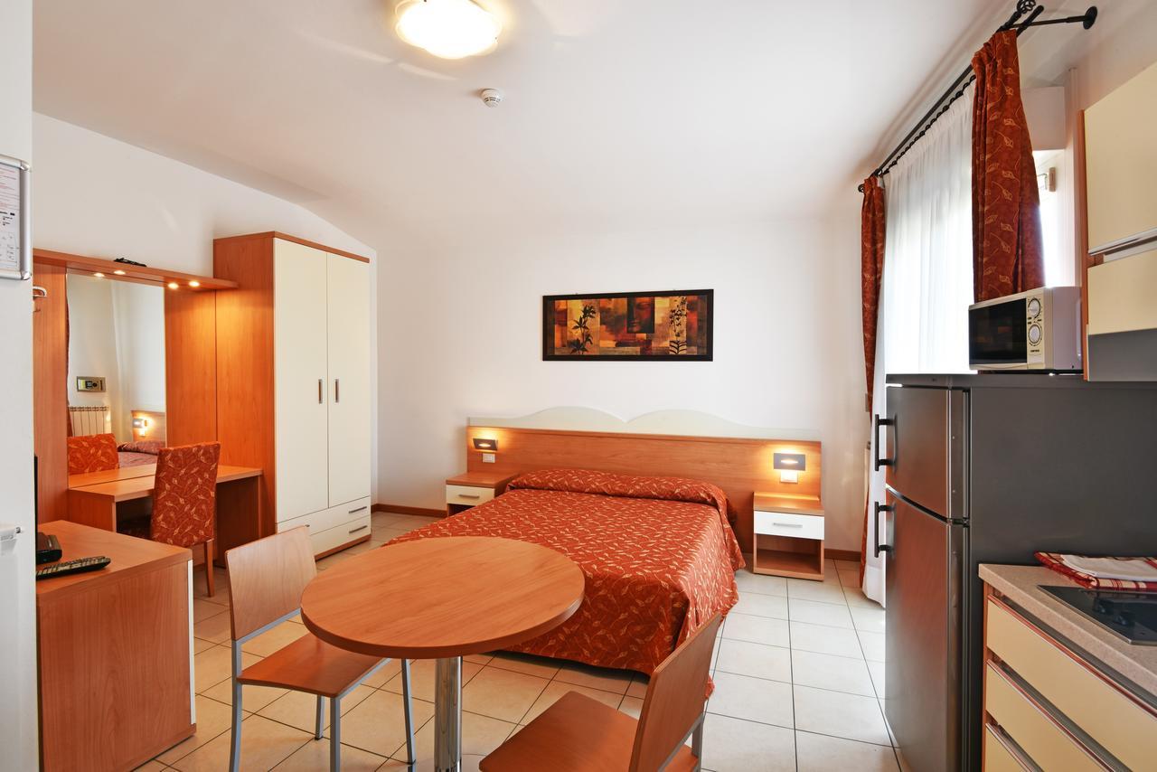 Hotel Villa Olga Caorle Eksteriør bilde